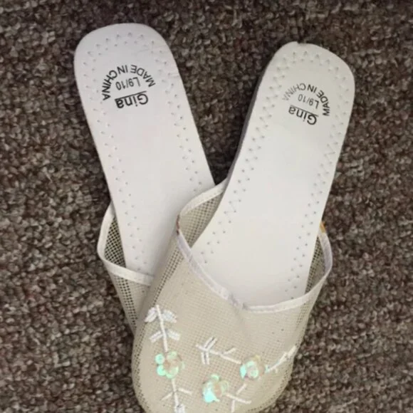 Womens size 9/10 Mesh slide on sandals - Picture 1 of 1